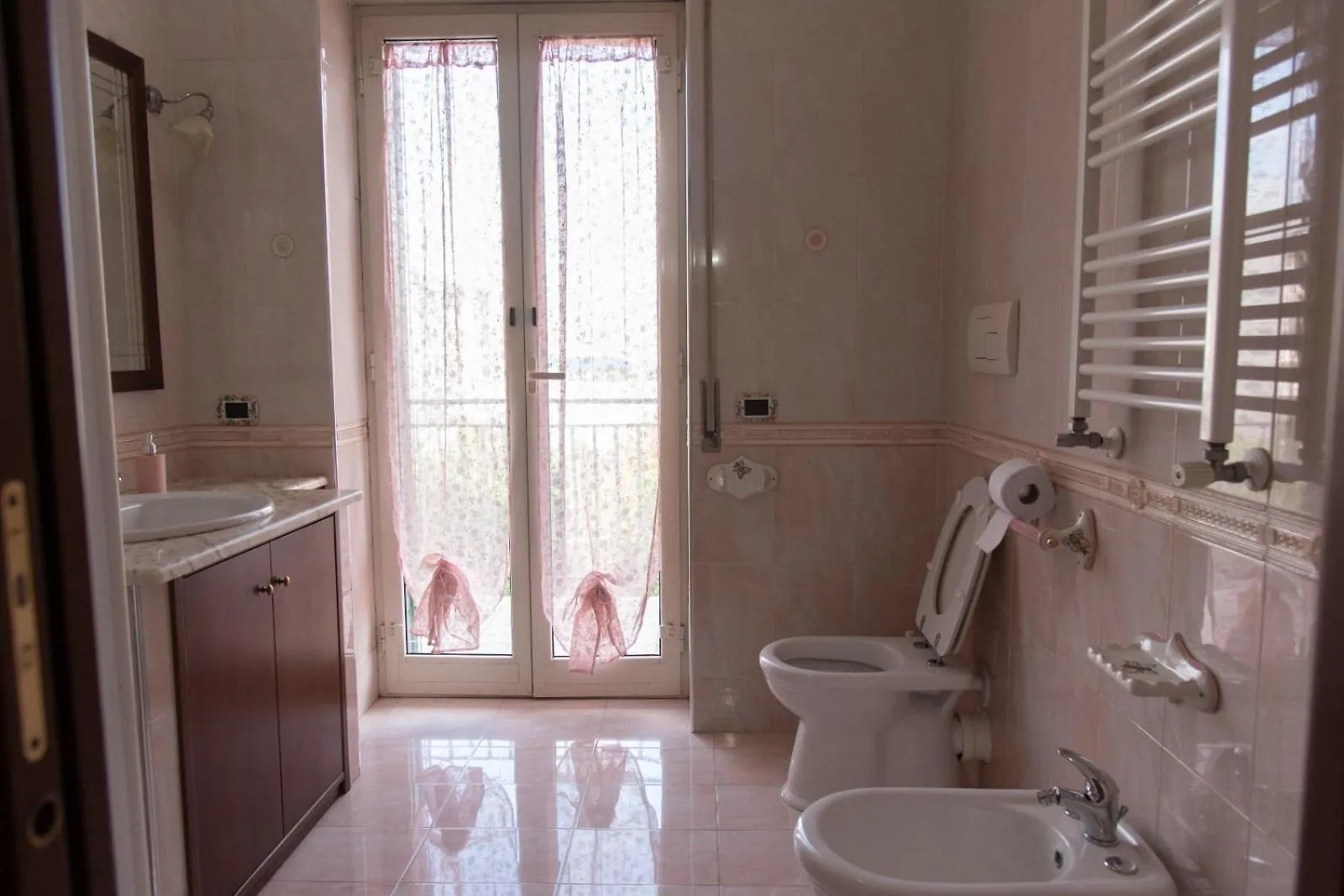 Casa Vacanze Residenziale Naples Apartment